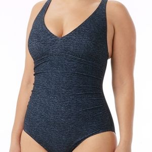 TYR Women's Solid Trinityfit One-Piece